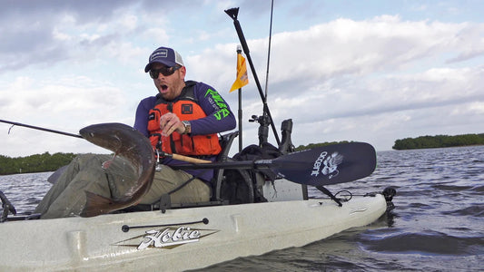 Selecting The Best Kayak Paddle For Coastal Kayaking