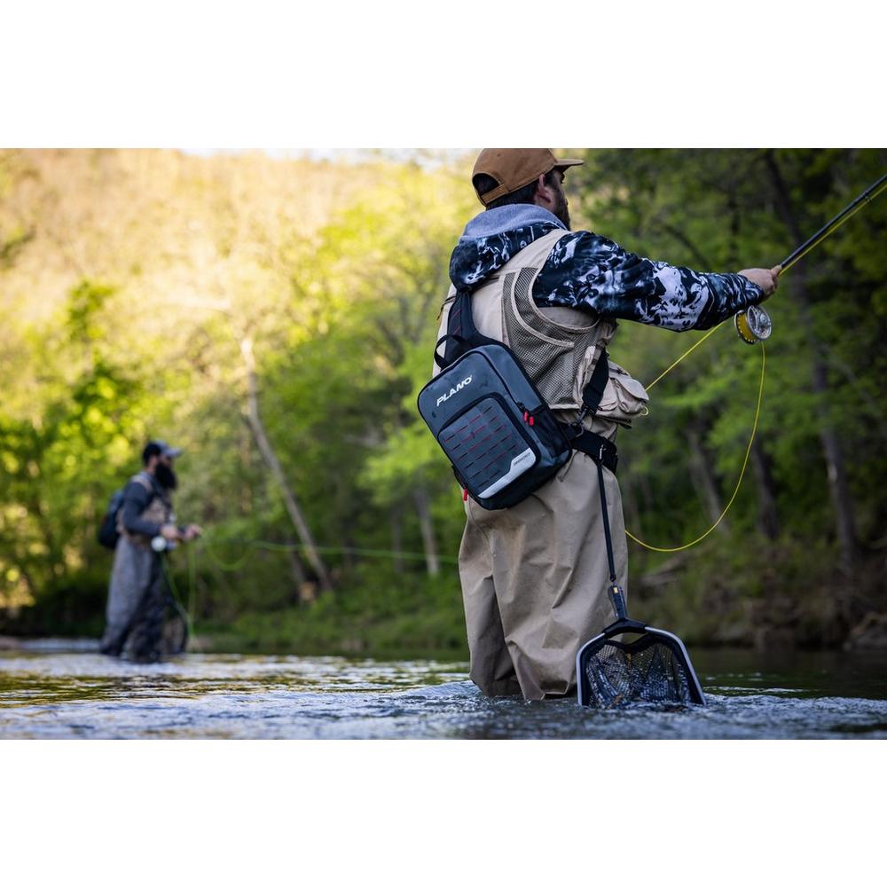 Plano Weekend Series 3700 Slingpack - Kayak Fishing Gear