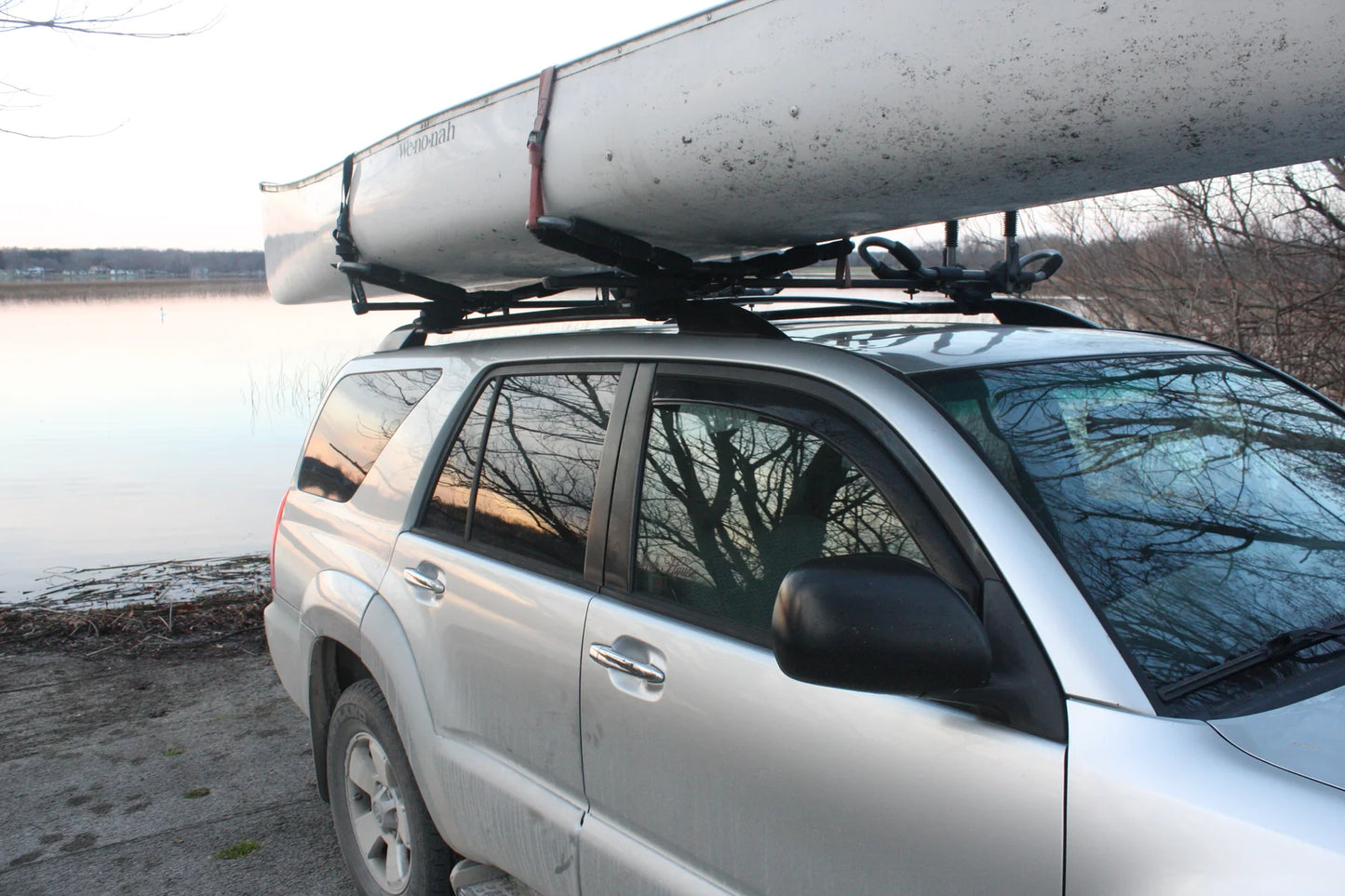 EZ ROLLER™ V-Rack Kayak Roof Carrier Rack - Suspenz