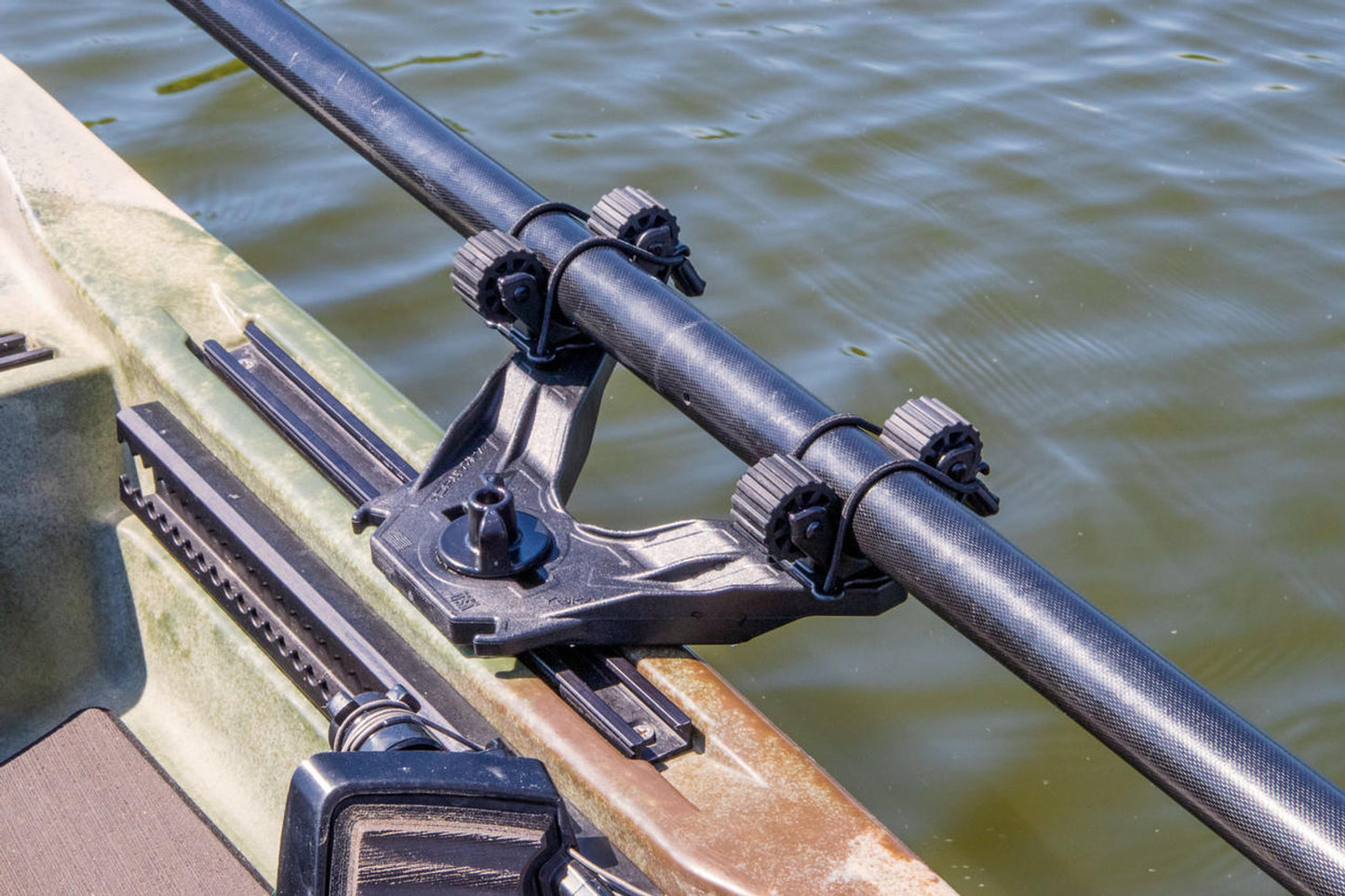 YakAttack DoubleHeader with Dual RotoGrip Kayak Paddle Holders