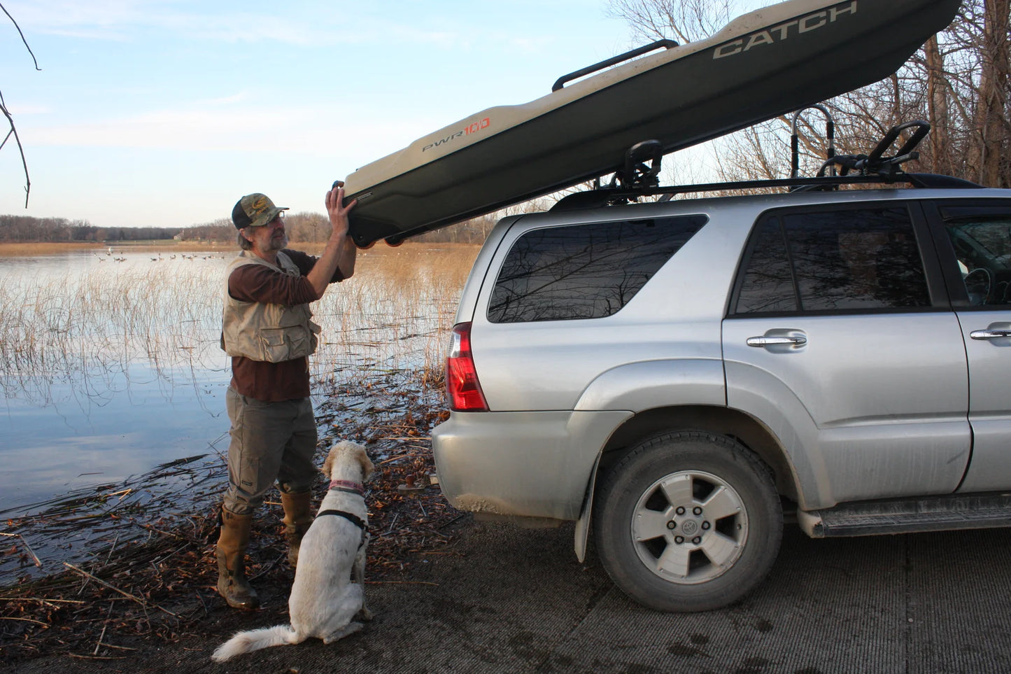 EZ ROLLER™ V-Rack Kayak Roof Carrier Rack - Suspenz