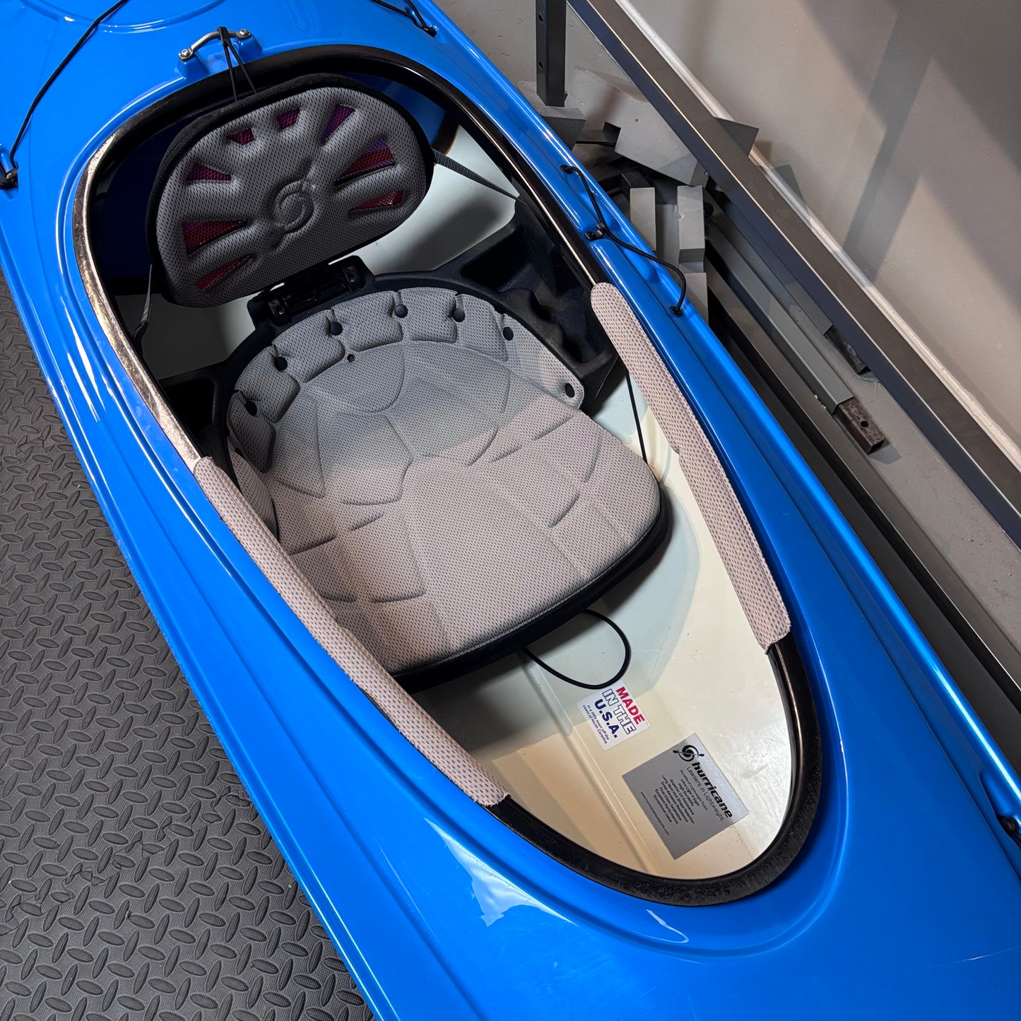 (USED) Hurricane Kayak - Santee 126