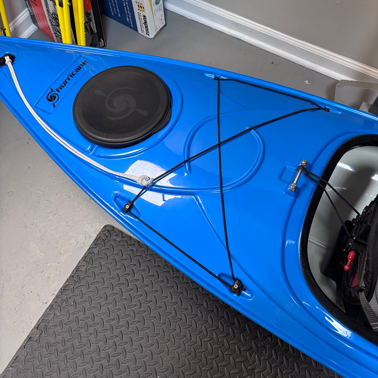 (USED) Hurricane Kayak - Santee 126