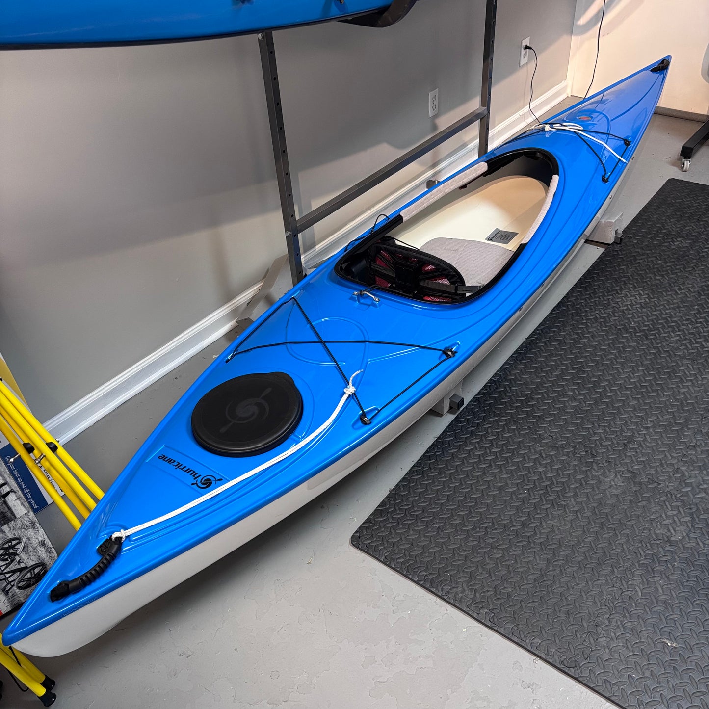 (USED) Hurricane Kayak - Santee 126