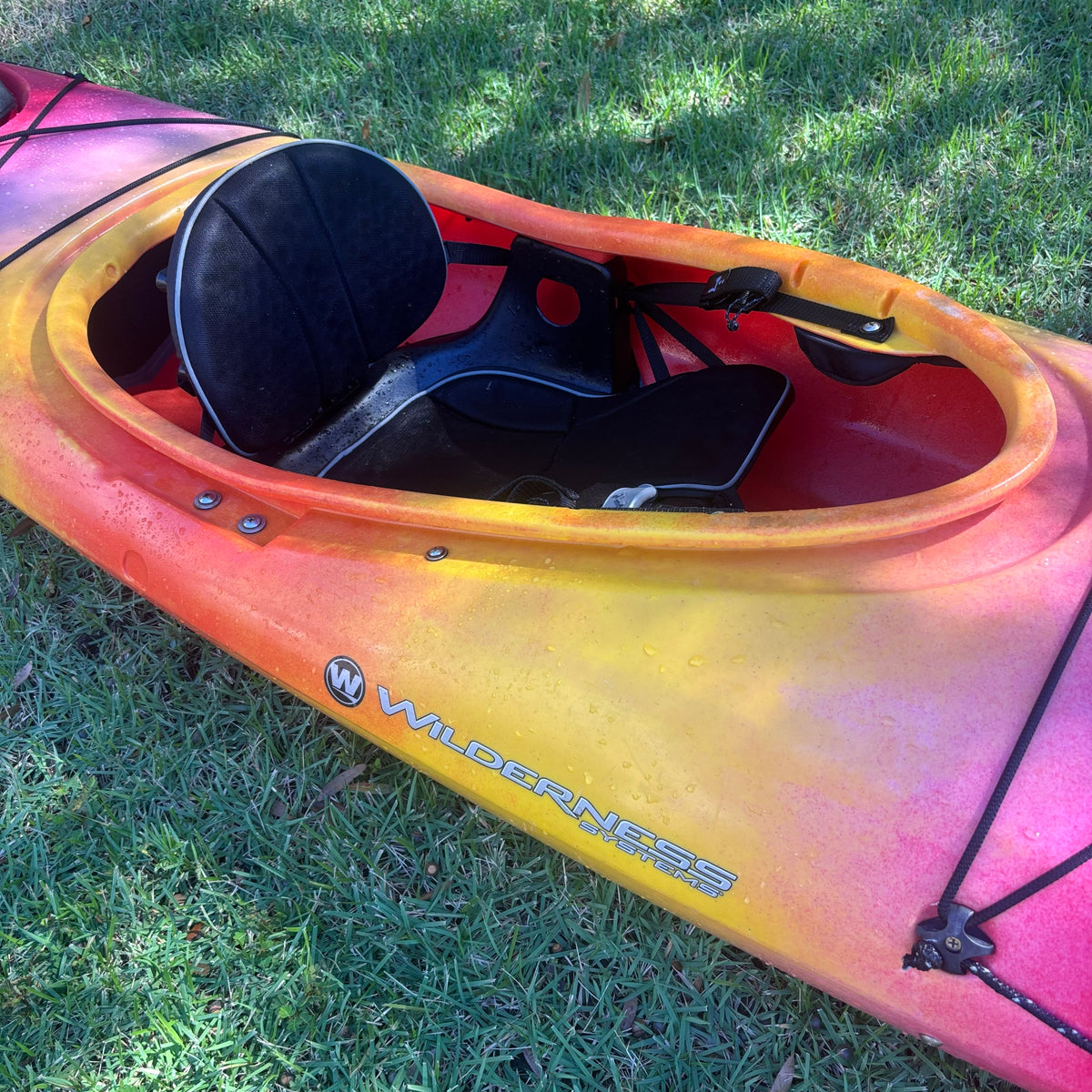 12'9" Wildernerss Systems Tsunami Rec/Touring Sit-in Kayak (RENTAL)