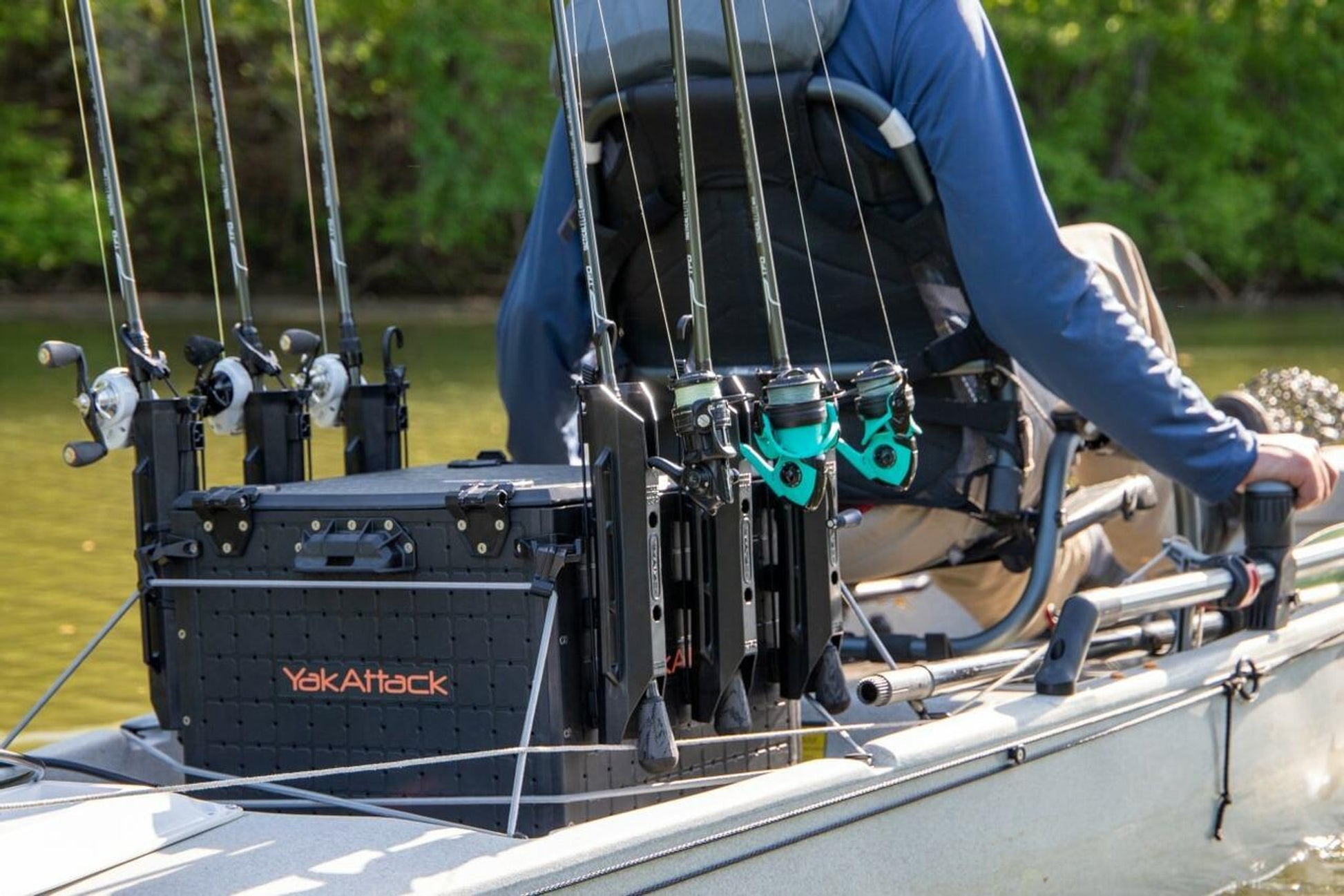 YakAttack BlackPak Pro Kayak Fishing Crate - 16 x 16 – YAKWORKS Kayaks  and Accessories